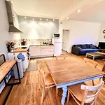 Appartement de Charme de 75m², Lumineux et Calme