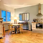 Appartement de Charme de 75m², Lumineux et Calme